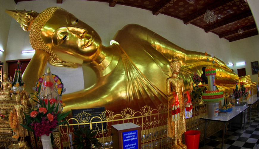 معبد بودای خوابیده یا بودای لمیده بانکوک