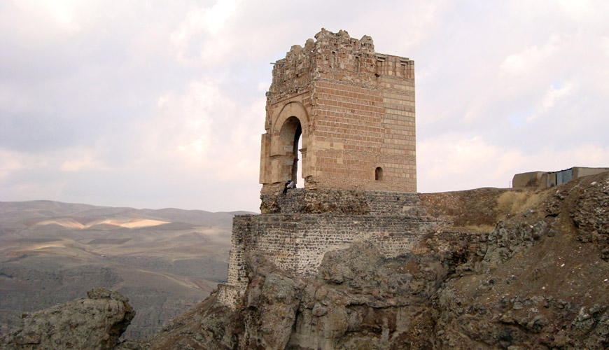 قلعه ضحاک آذریایجان شرقی