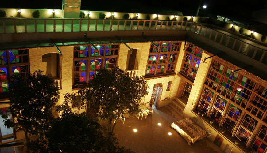 هتل سنتی نیایش  شیراز