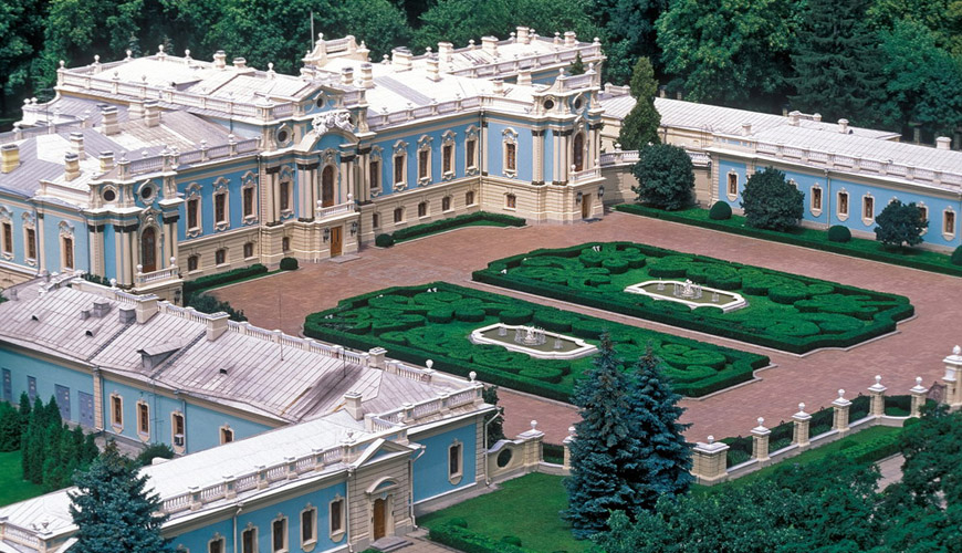 کاخ Mariyinsky کیف