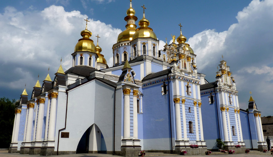 صومعه سنت میکائیل کیف